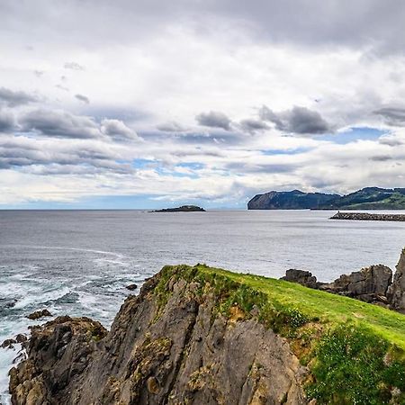 Coqueto Apartamento Junto Al Mar Bermeo Bagian luar foto